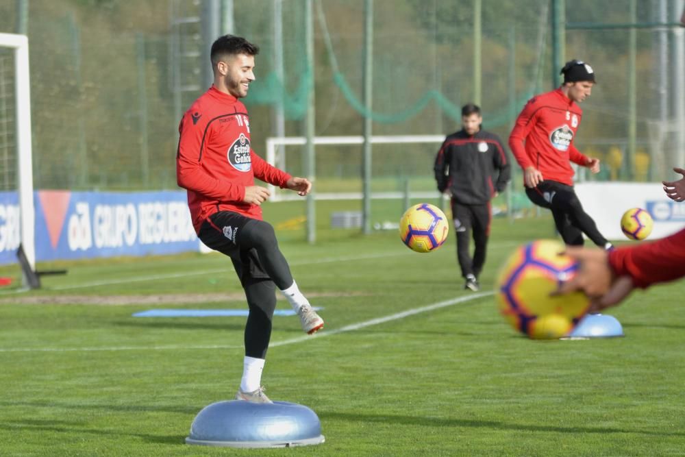 La plantilla deportivista regresa a los entrenamientos para comenzar a preparar la visita del Numancia el sábado a Riazor.