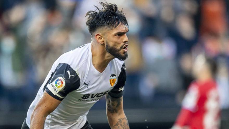 Alderete, cada vez más lejos del Valencia CF