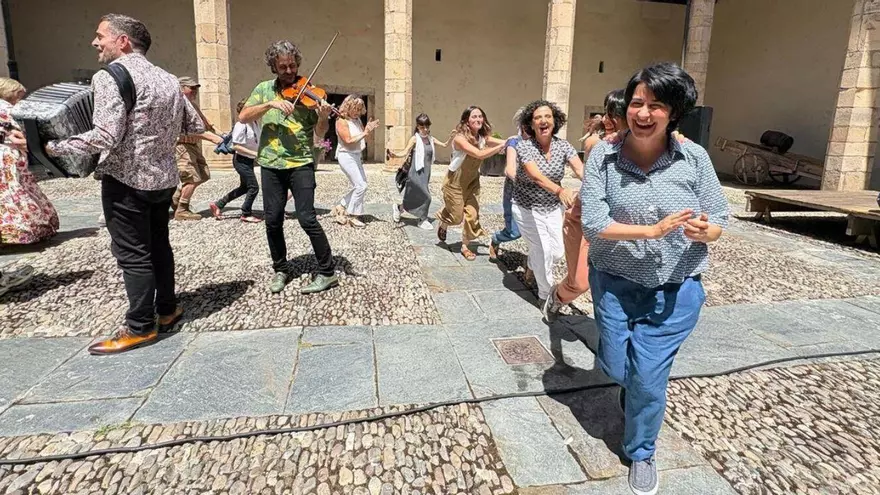 Cangas del Narcea despide el exitoso festival Viña y Obra: "Es una experiencia única e irrepetible"