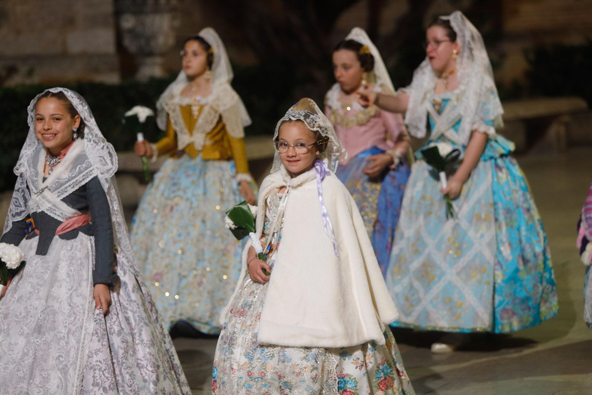 Búscate en el segundo día de la Ofrenda en la calle San Vicente entre las 22 y las 23 horas