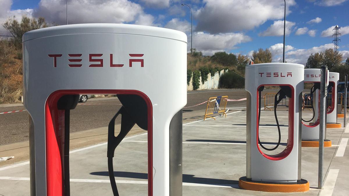 Otra imagen de los cargadores eléctricos.