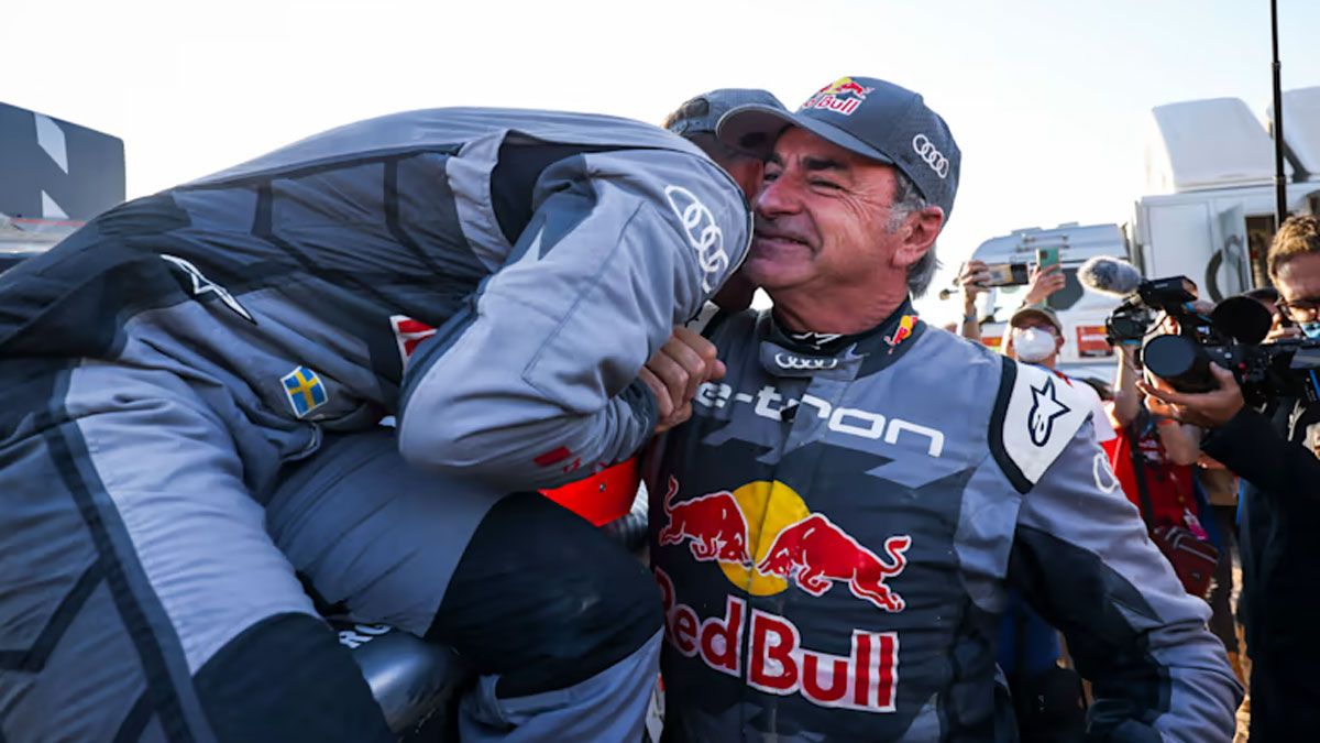 Carlos Sainz, satisfecho del estreno de Audi