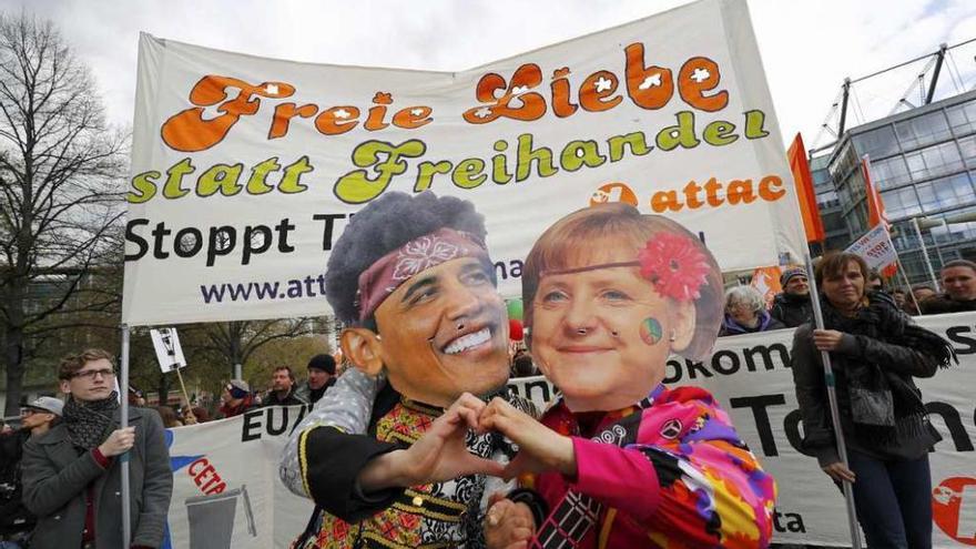 Un momento de la manifestación de ayer en Hannover. // Reuters