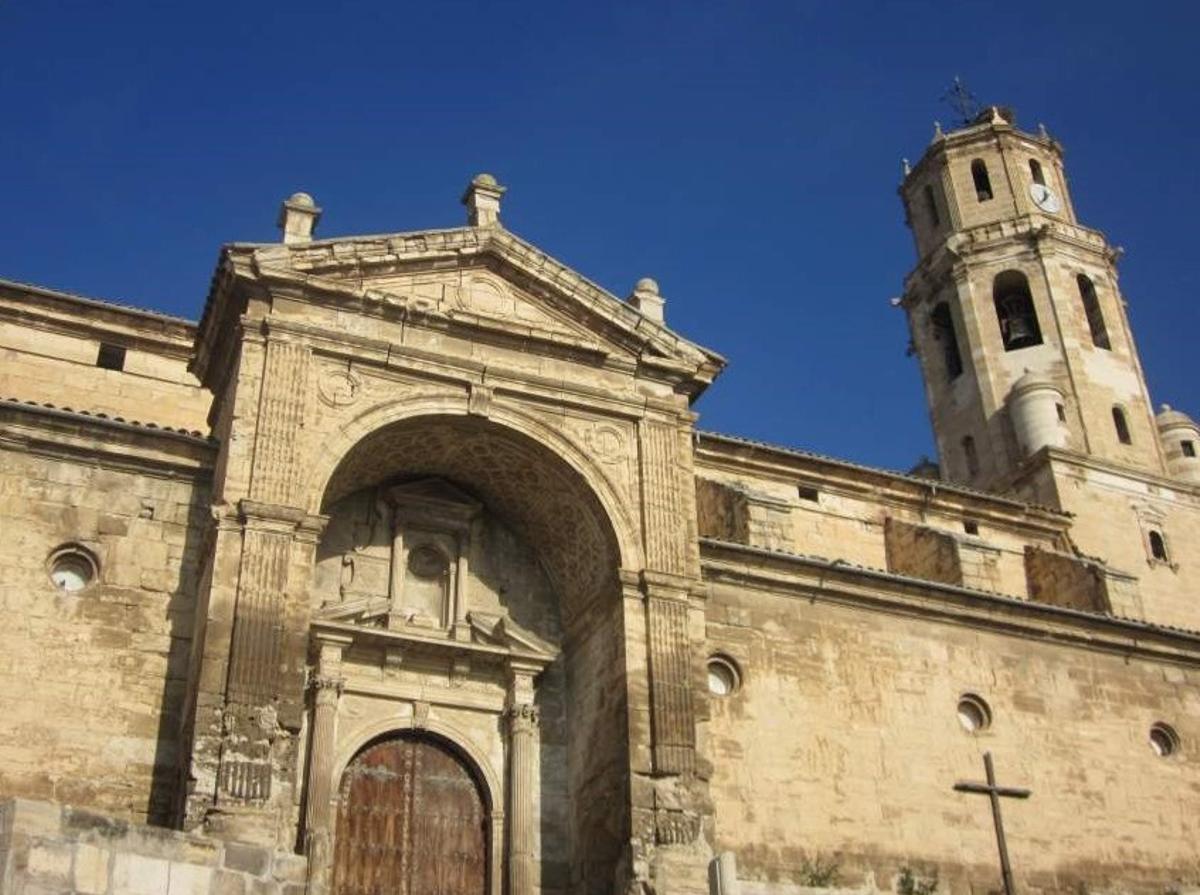 Iglesia de Nuestra Señora de la Asunción en el municipio de Fonz, Huesca