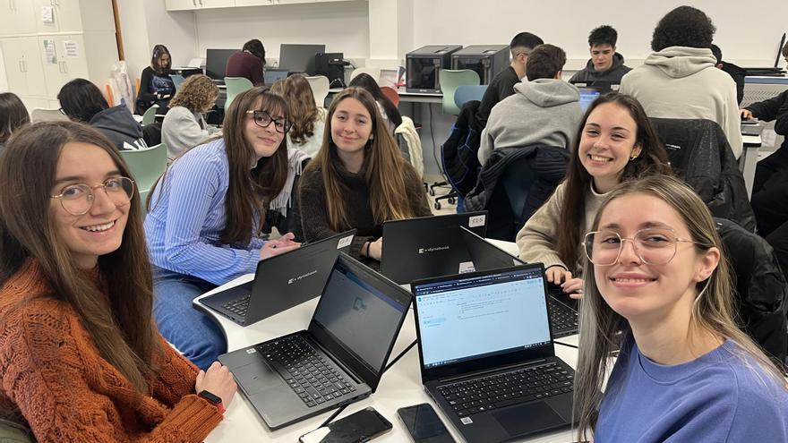 &#039;Científicas cercanas, modelos que inspiran&#039; al IES Ítaca