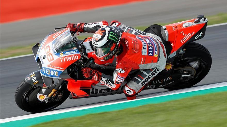 Lorenzo obtiene su segunda &#039;pole&#039; con Ducati