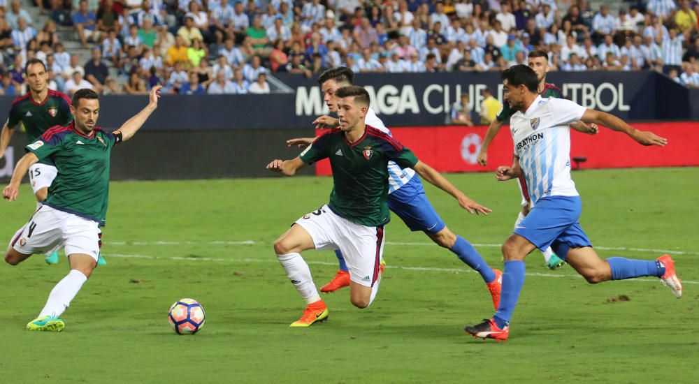 El Málaga no pudo pasar del empate frente al Osasuna en La Rosaleda en el arranque de campeonato.