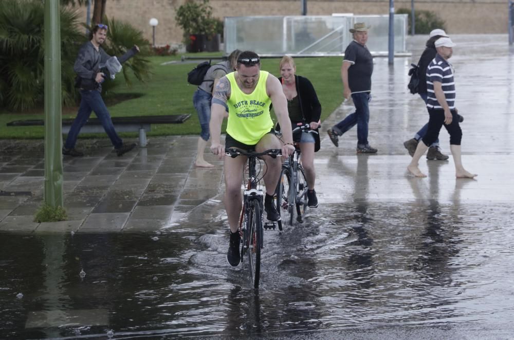 Jornada en Palma marcada por la lluvia