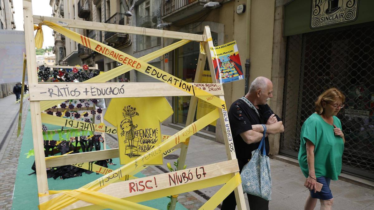 Les escoles públiques porten la protesta a Temps de Flors