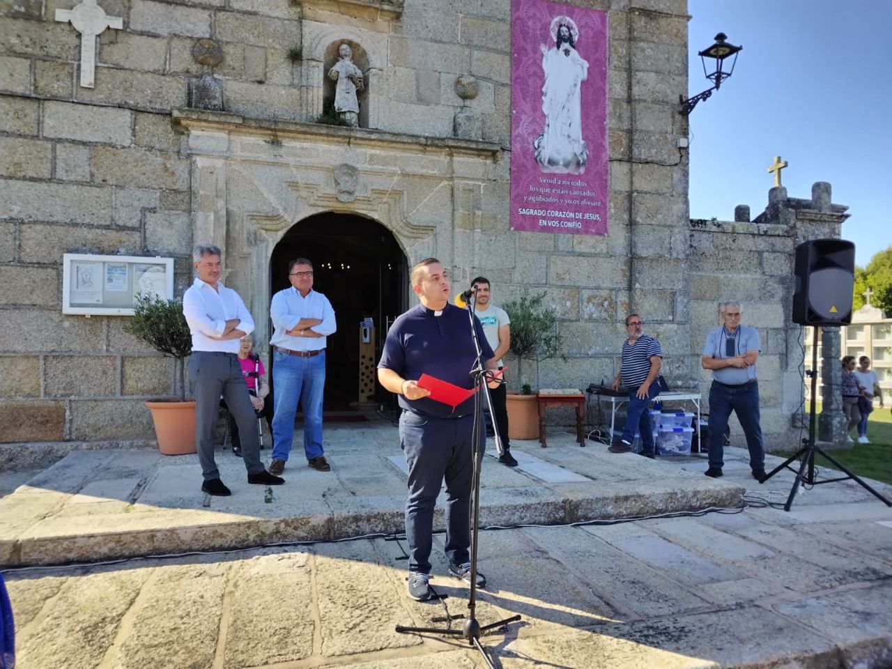 “I Travesía Barca de Pedra–Ruta Marítima Xacobea”.