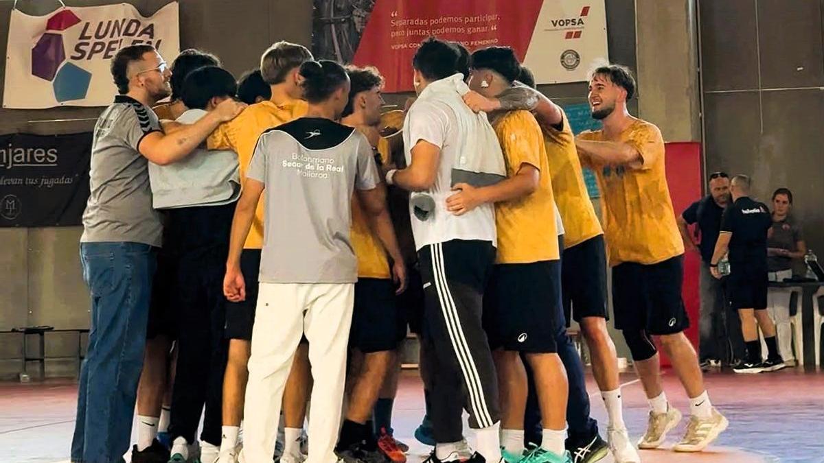 Cara y cruz en el estreno liguero de los equipos mallorquines de balonmano