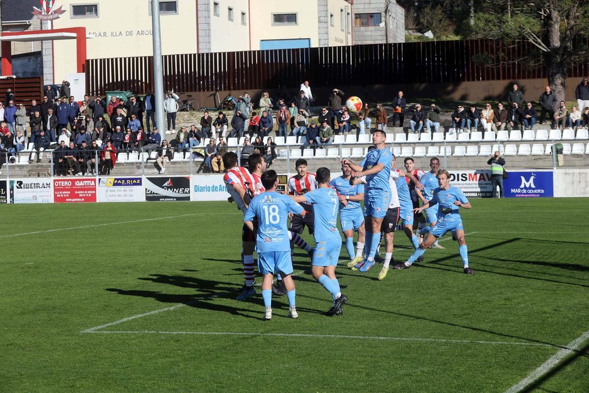 Duelo de goles en el Salvador Otero