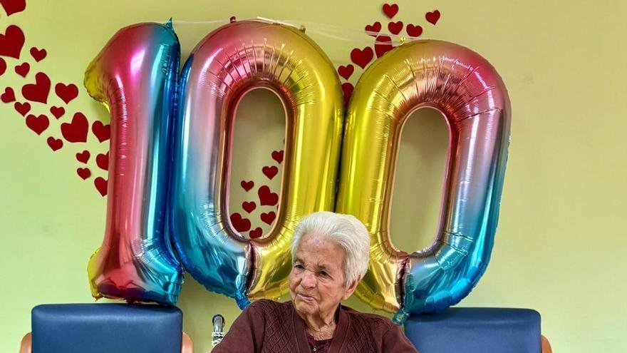 Alcántara está de cumpleaños centenario: su vecina Calixta Lumbreras llega al siglo de vida