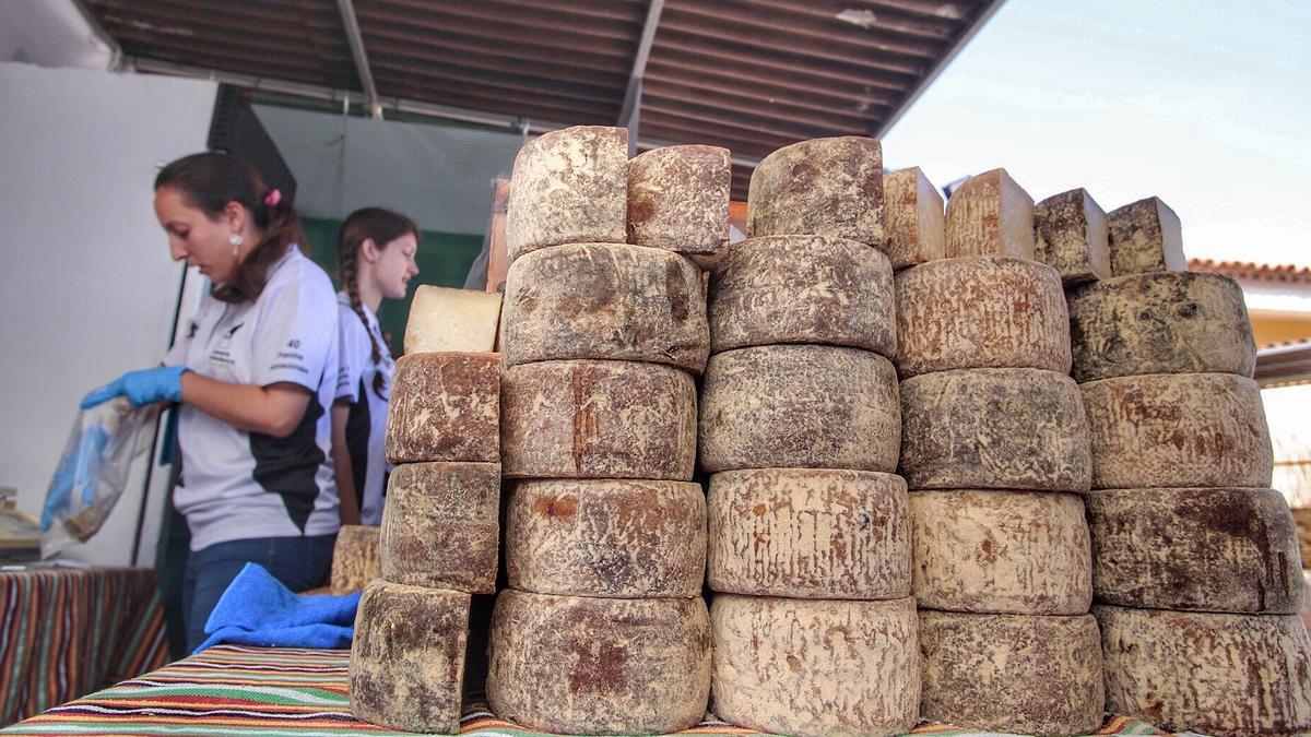 Stand de venta de productos canarios.