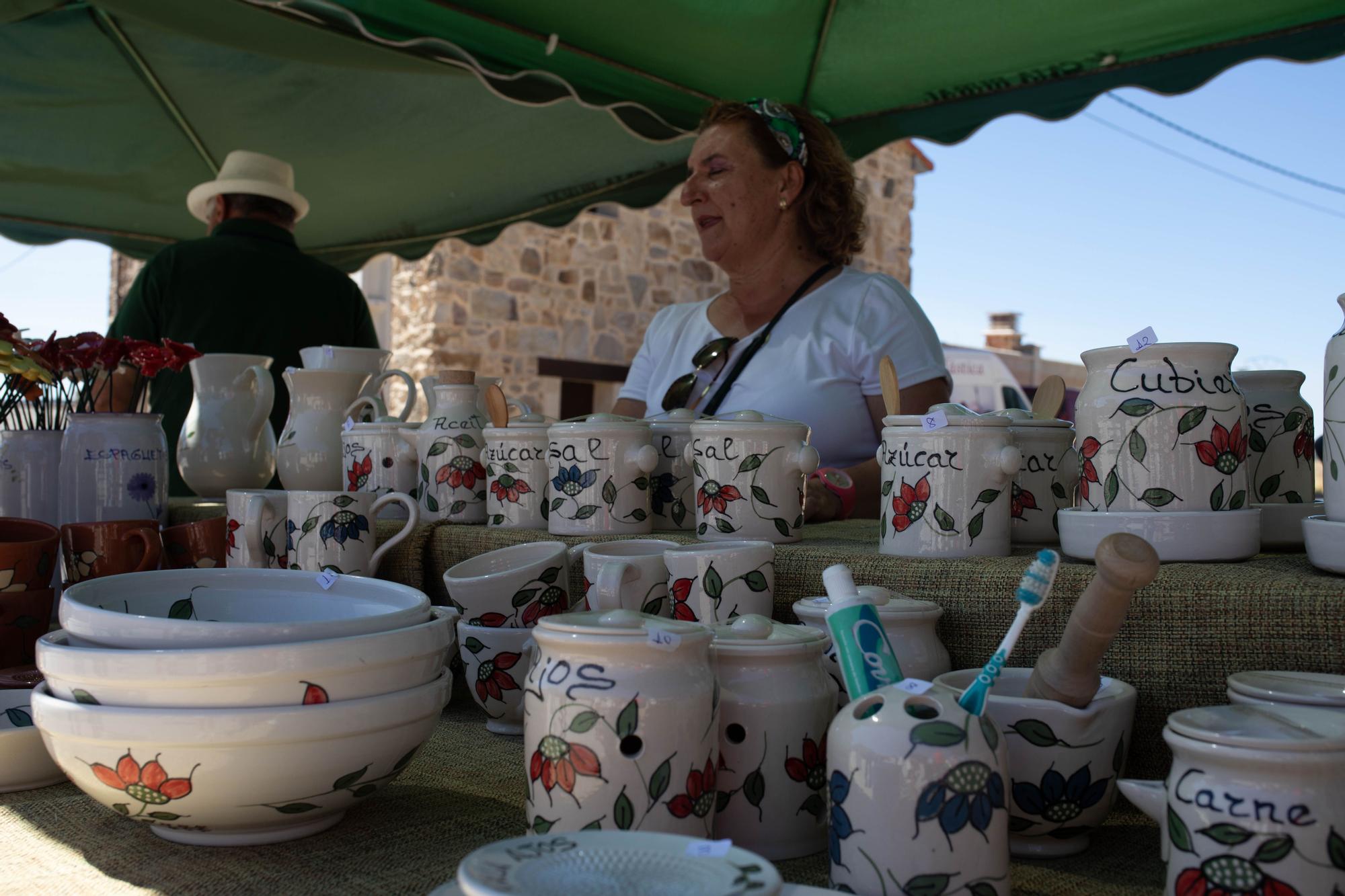 GALERÍA | Disfruta de la Feria Tradicional de Alfarería de Pereruela "Alfareruela"