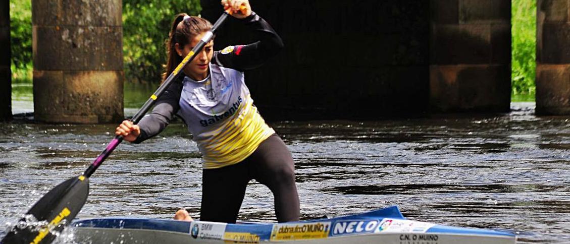 María Pérez Aragunde durante un entrenamiento en el Umia.