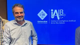 Xavi Varona: "La IA de WhatsApp todavía no contesta en catalán porque tiene miedo de equivocarse"