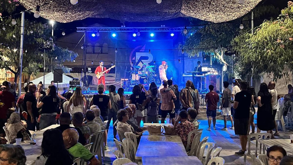 Vallbona d’Anoia celebra la Festa Major amb el sopar popular i la cercavila nocturna com a plats forts