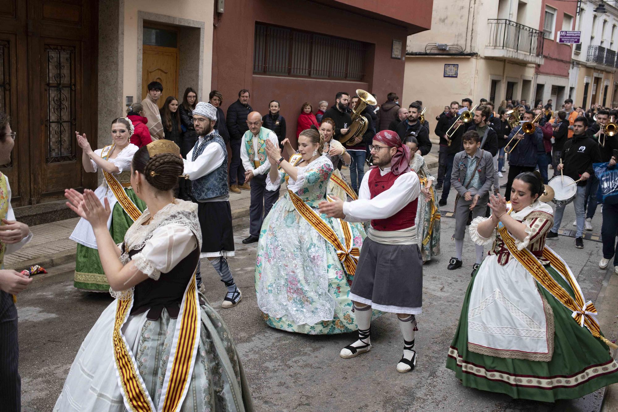 Los tradicionales pasodobles falleros vuelven a las calles de Alzira