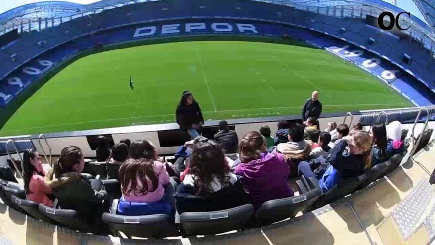 Alumnos del Concepción Arenal participan en 'Os Nosos Valores-Escolas 110% Branquiazuis'