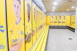 Presentación de la campaña de abonados 2024-2025 de la UD Las Palmas y tour por el Estadio de Gran Canaria