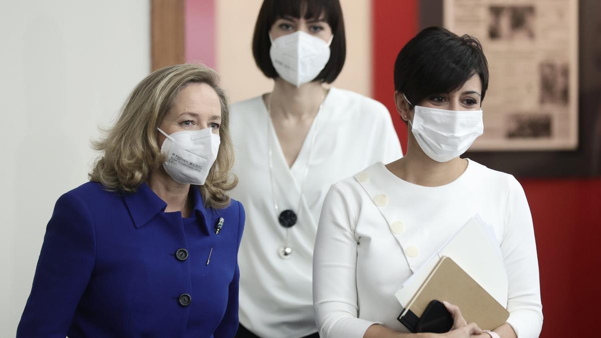 Nadia Calviño, Diana Morant e Isabel Rodríguez.