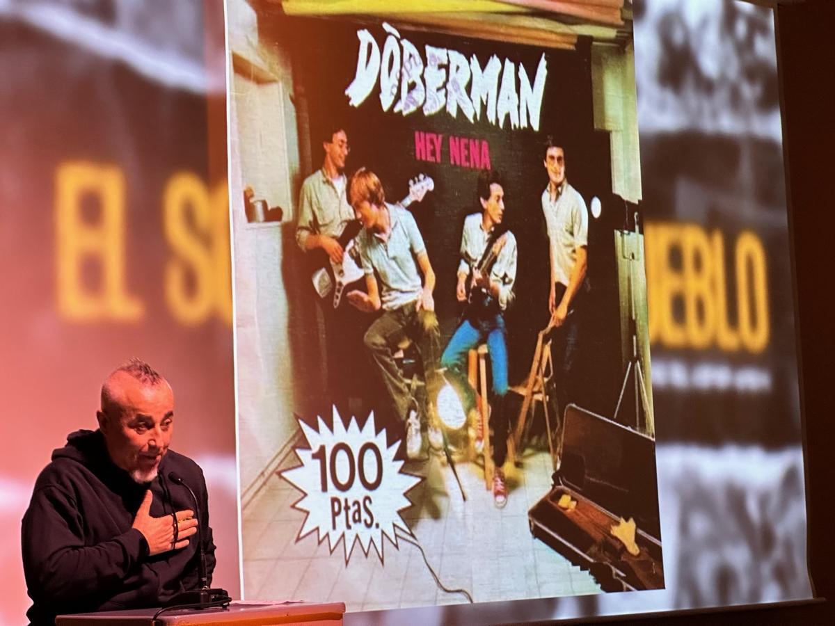 EN IMÁGENES: La presentación del documental que habla desde lo íntimo del Festival Unirock de Puerto de Vega EN IMÁGENES: La presentación del documental que habla desde lo íntimo del Festival Unirock de Puerto de Vega