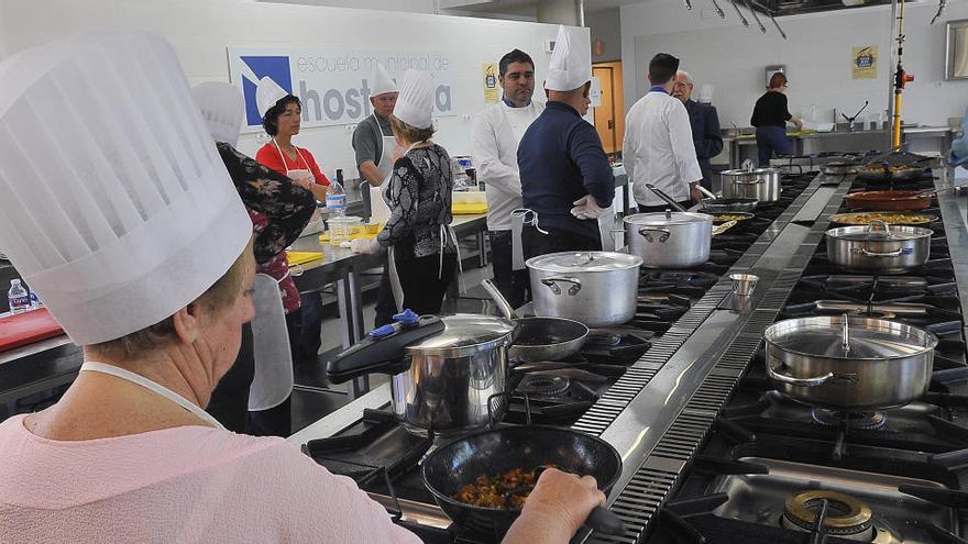 Alicante Gastronómica organiza una visita mañana a la Escuela Municipal de Hostelería