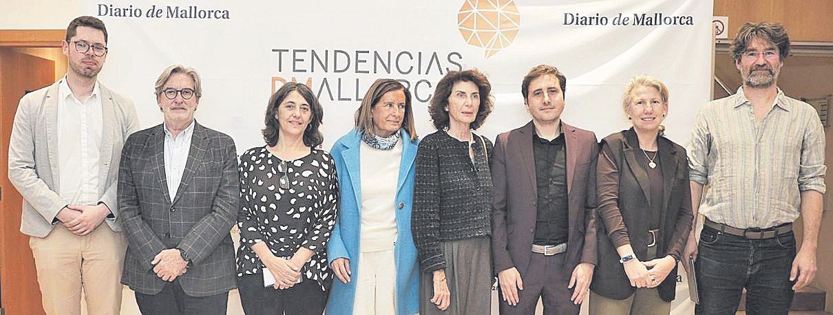 Fernando Arancón, Enric Riera, Marisa Goñi, Clara del Moral, Carmen Planas, José Mañas, Inés Batle y Pau de Vílchez.
