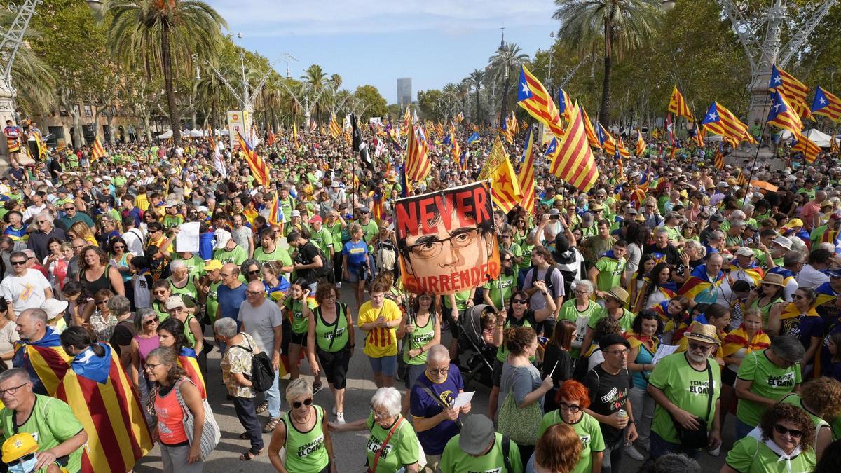 Manifestación convocada en Barcelona por las entidades independentistas con motivo de la Diada 2024.