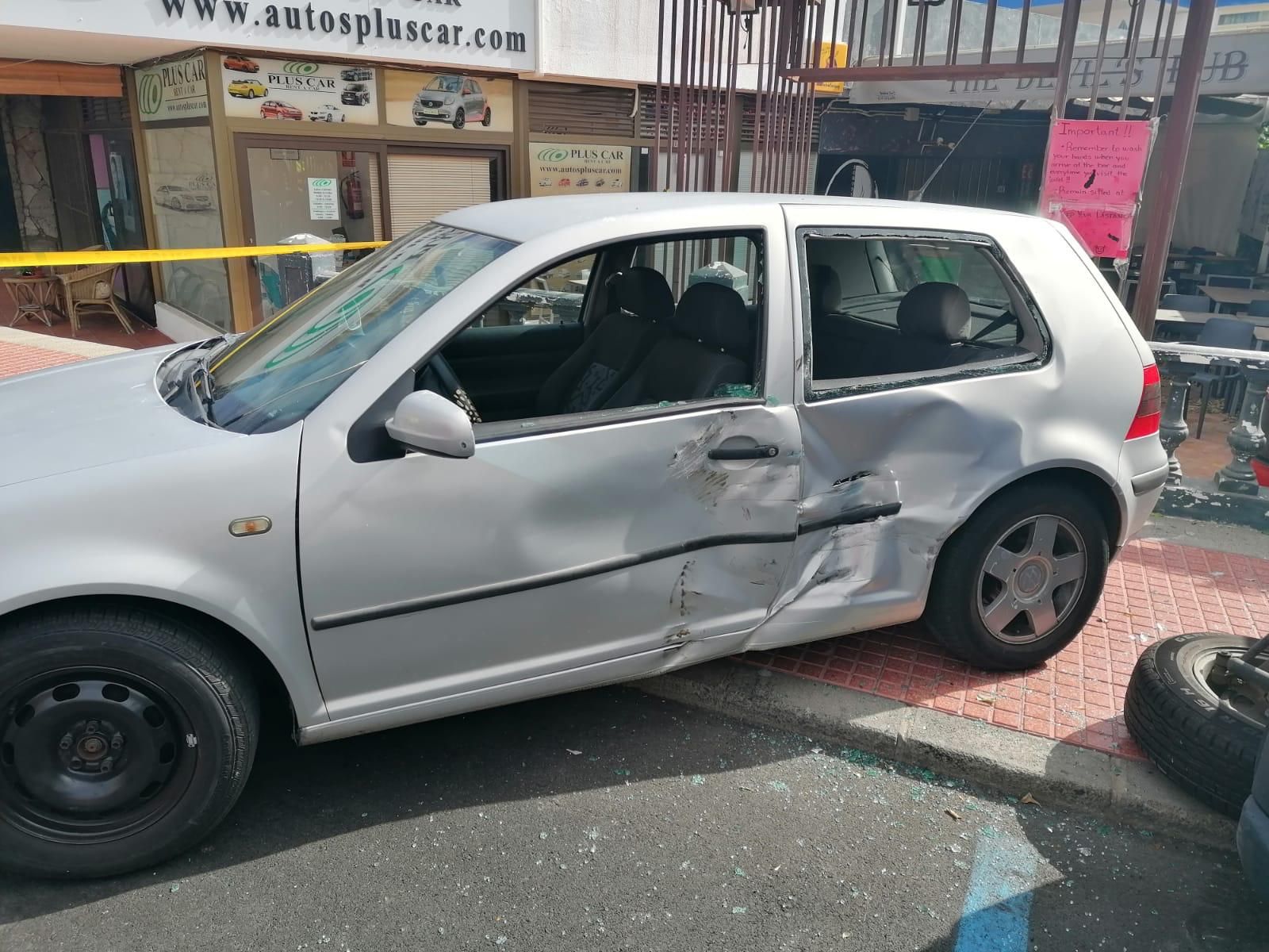 Accidente en Av. Tomás Roca Bosch