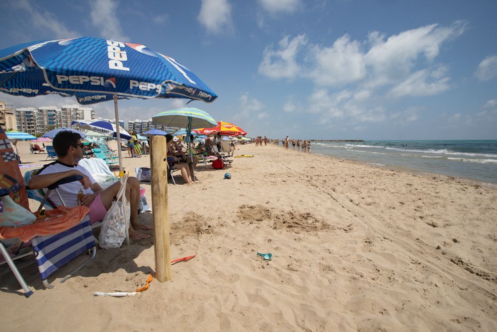 Éxodo a la playa del Port de Sagunt