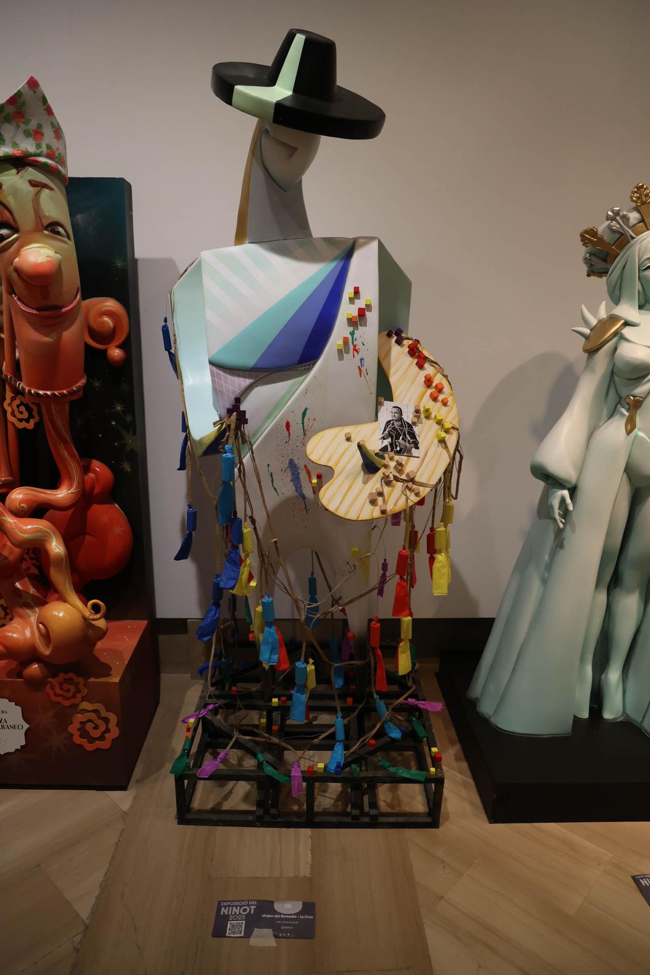 Exposición del Ninot adulto de las hogueras 2025