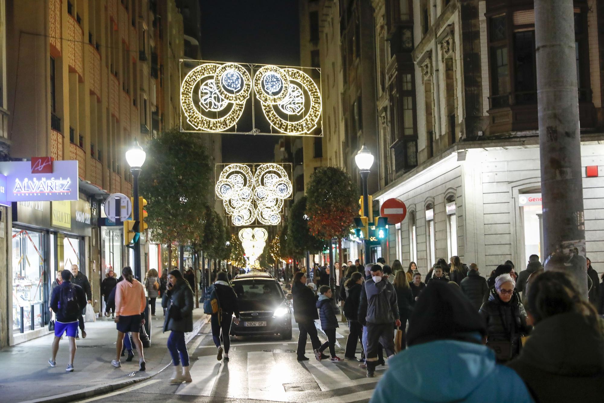 Encendido de las luces navideñas en Gijón