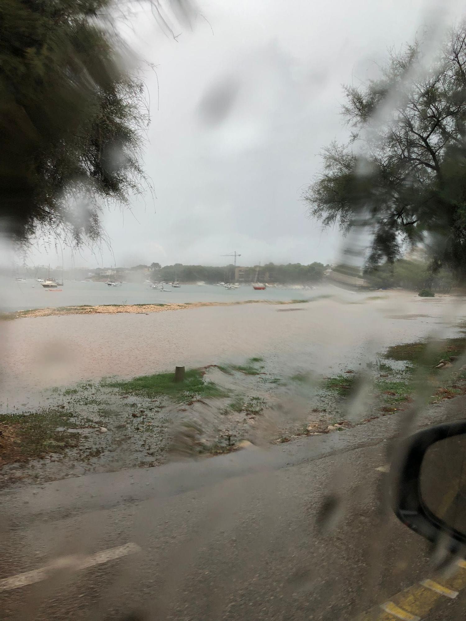 Un fuerte aguacero provoca graves inundaciones en Felanitx