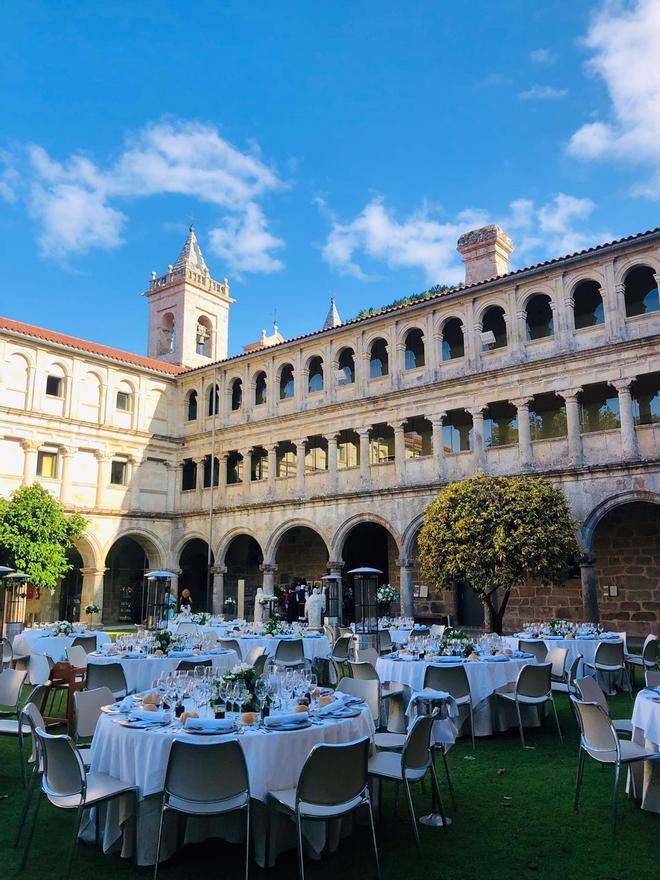 El Parador de Santo Estevo comenzará su próxima temporada con una boda en febrero.