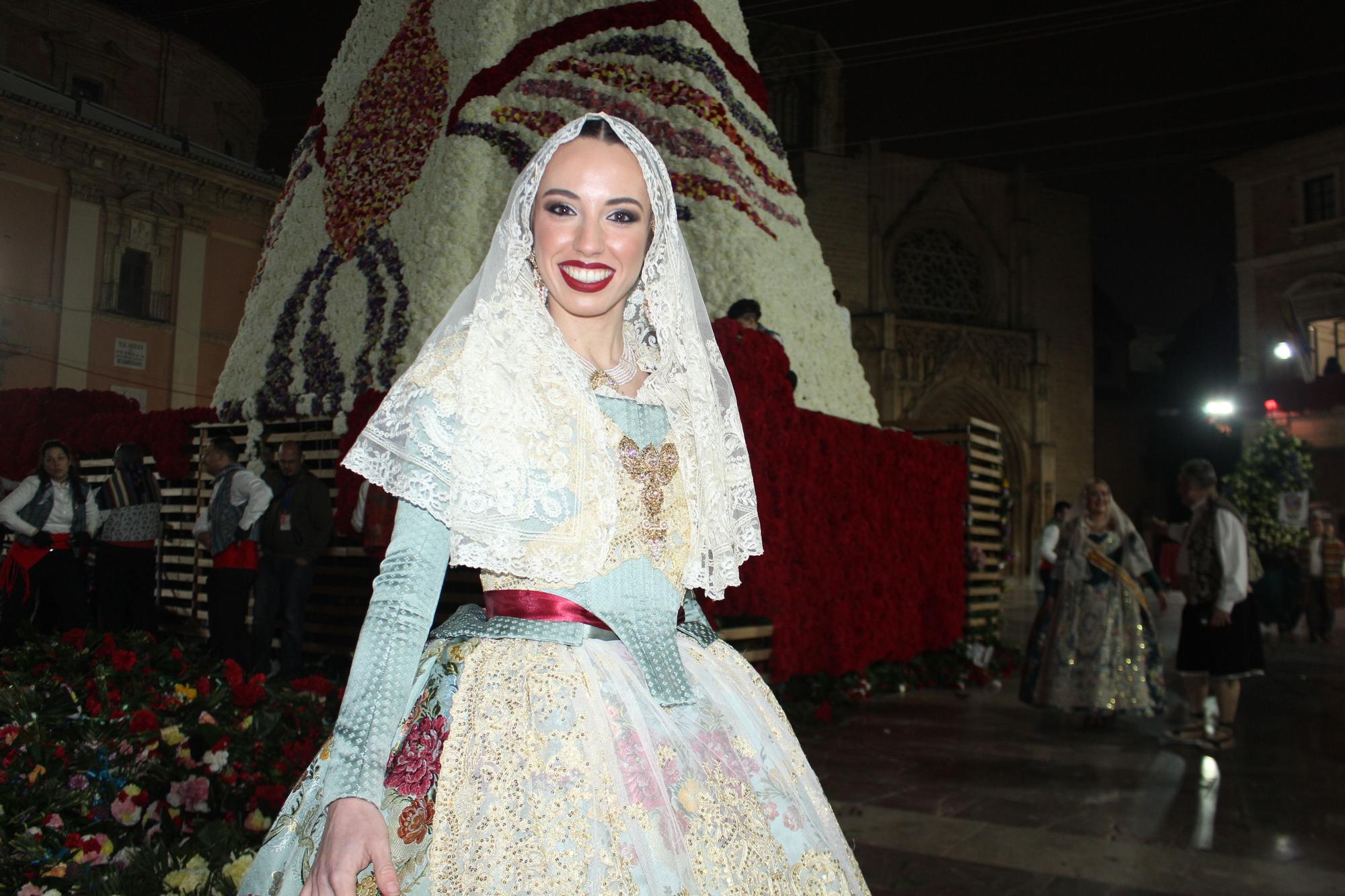 Galería de falleras ilustres en la Ofrenda de las Fallas 2022