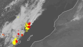 Canarias registra fuertes lluvias y 575 rayos durante la madrugada