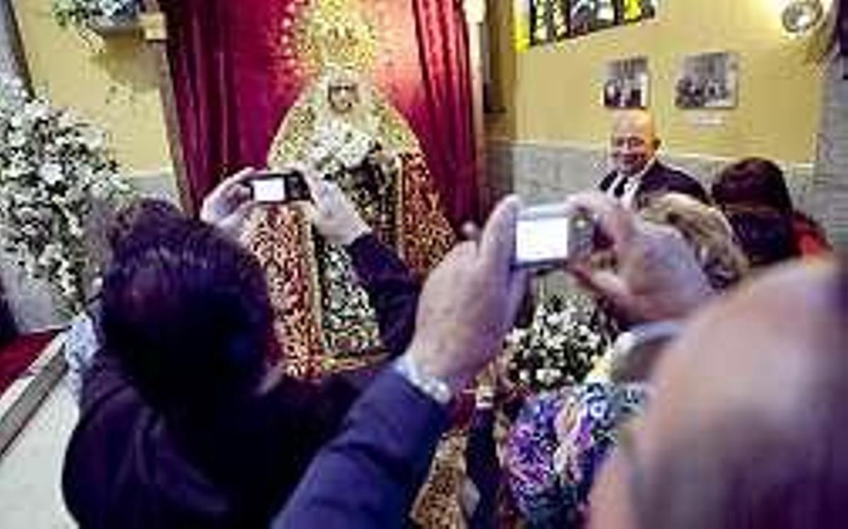Triduo de la Virgen de la Esperanza, titular de los Estudiantes