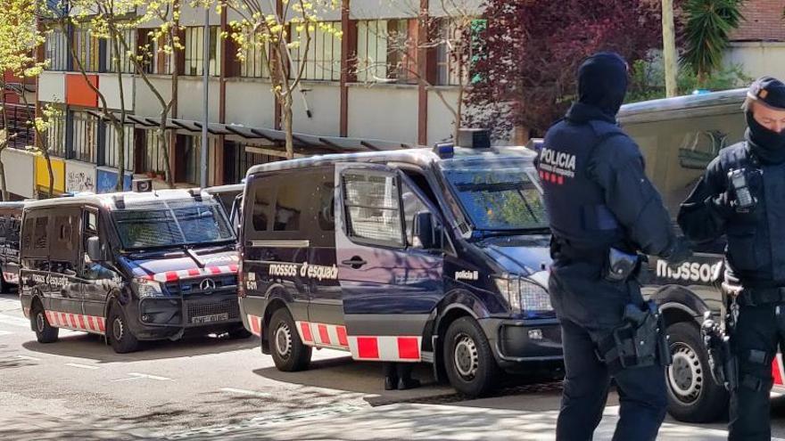 Polèmica per la divisió ideològica dels Mossos.