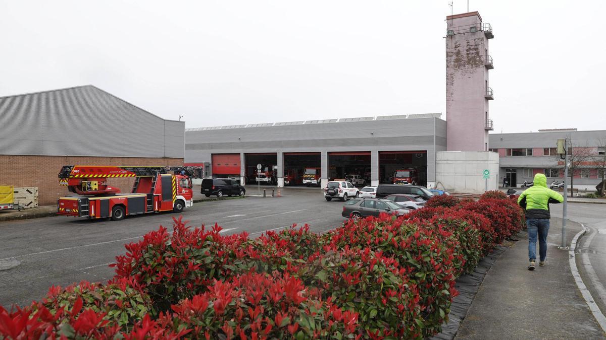 Vista del parque de Bomberos de Gijón.