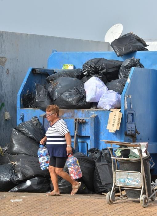 BASURA CASTILLO DEL ROMERAL