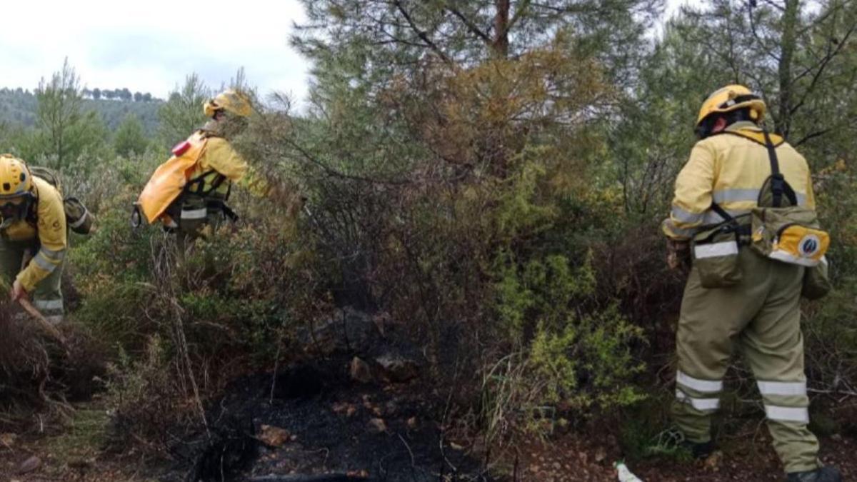 La brigada forestal de Calasparra trabaja en la extinción de varios incendioss