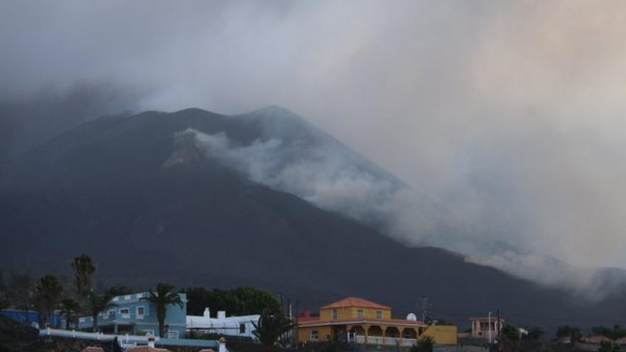 El volcán de La Palma desde Las Manchas