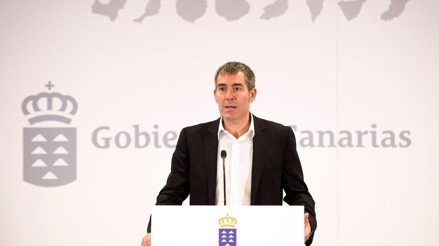 Clavijo anuncia a los nuevos consejeros del Gobierno de Canarias