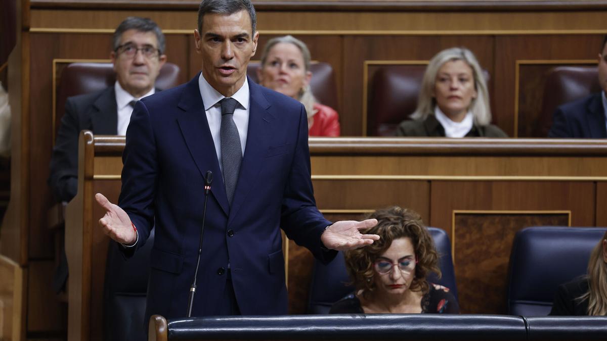 Imagen de archivo (29/10/2025) El presidente del Gobierno, Pedro Sánchez interviene en una sesión de control al Gobierno celebrada en el Congreso