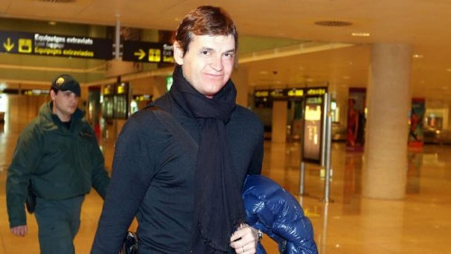 Vilanova y Abidal viajan a París