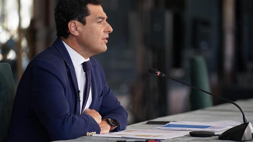 Moreno propone a los alcaldes de capitales trabajar conjuntamente para reactivar la economía andaluza