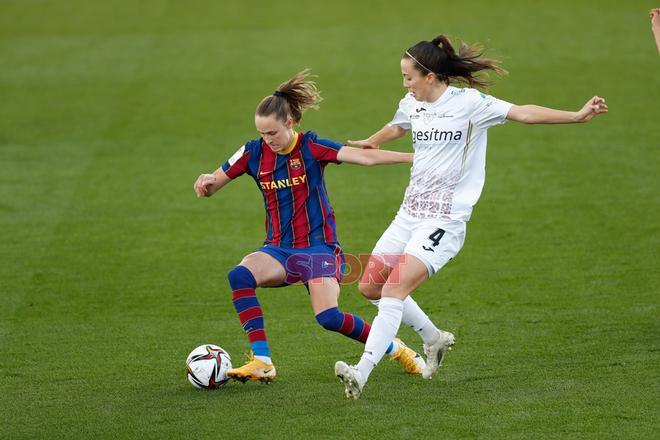 Caroline Graham Hansen durante la final de la Copa de la Reina 2021 entre el FC Barcelona y el EDF Logroño disputado en el estadio La Rosaleda.