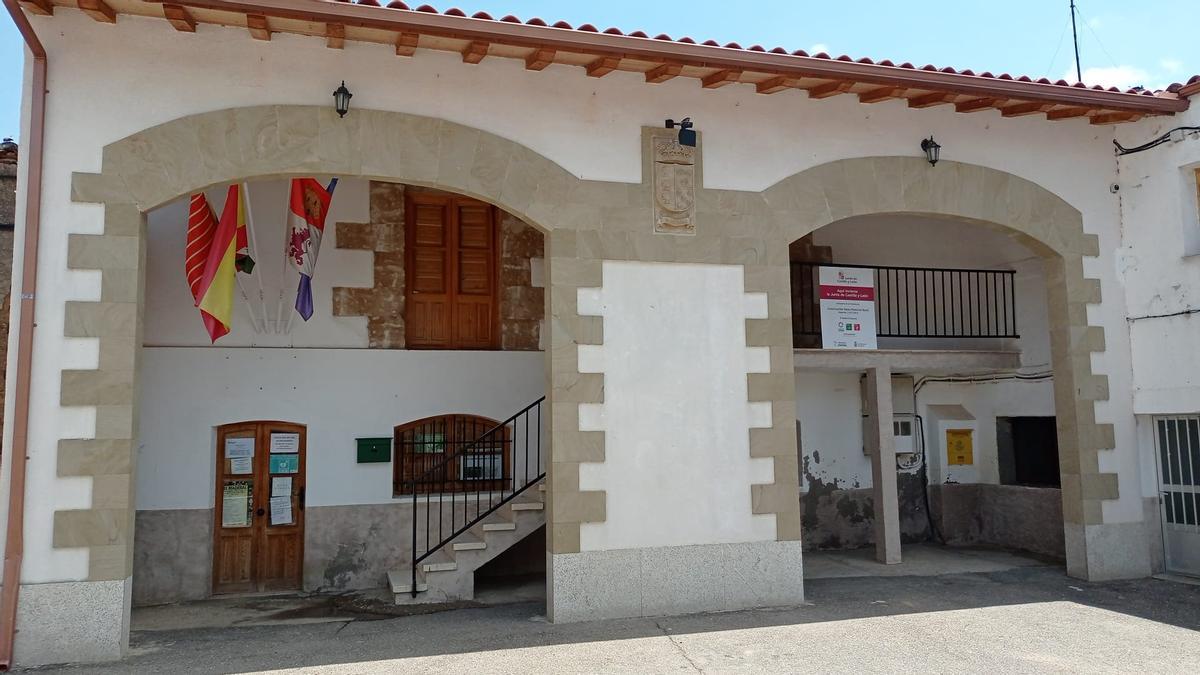 Ayuntamiento de El Maderal.